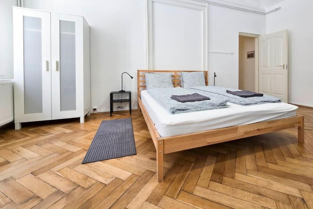Seventh Sense Apartment Budapest Exterior photo